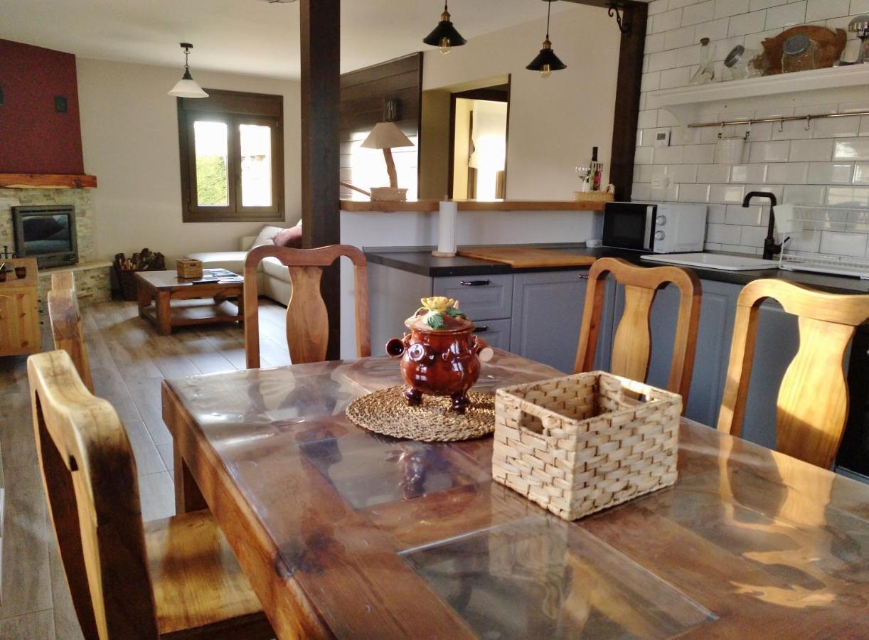 Вилла La Casita Del Abuelo Villalmanzo Экстерьер фото
