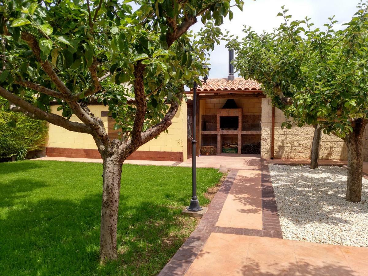 Вилла La Casita Del Abuelo Villalmanzo Экстерьер фото
